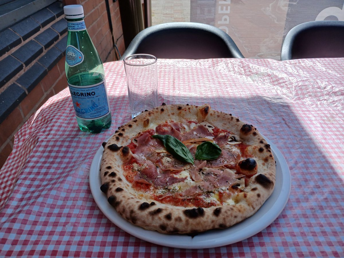 Just had a delicious pizza <a href="/doughwhatpizza/">Dough What</a> 

Fantastic!