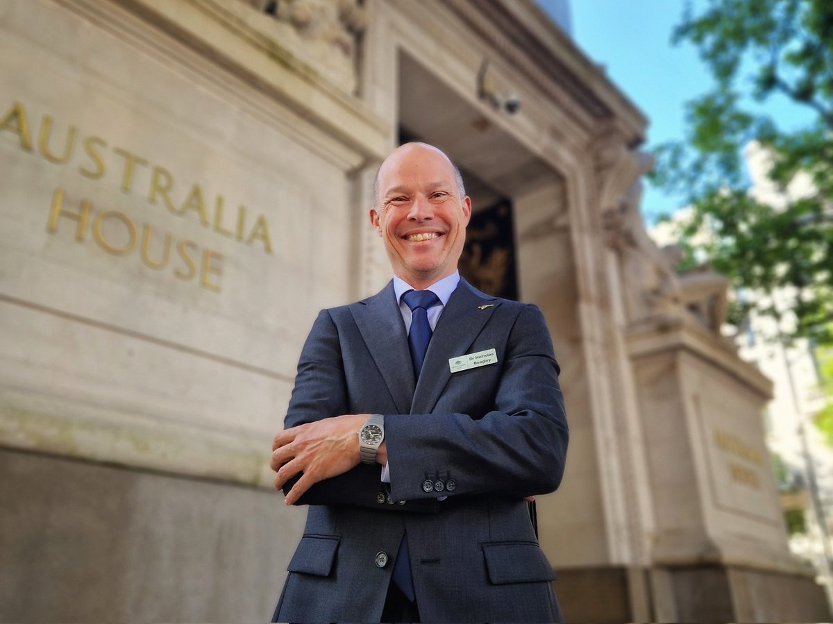 ADFintheUK's tweet photo. Proud to welcome our new Minister Counsellor for @DefenceScience, Dr Nick Beagley to London🇬🇧

His appointment coincides with the 50th anniversary of #DSTO 🙌

🔗https://t.co/chA6h8i6Eo

#YourADF #WelcometoLondon https://t.co/ATrvZwlz5a