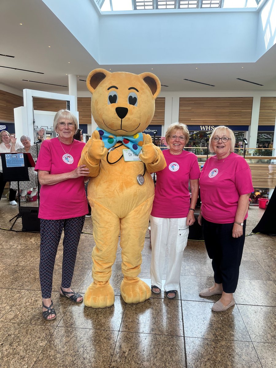We'd like to say a HUGE heartfelt thank you to all the incredible volunteers, including #DrTed, who supported the #BluCrew choir <a href="/LoveMeadowhall/">Meadowhall</a> last weekend. 

A special shout out to the dedicated staff from <a href="/GXOLogistics/">GXO</a> who came out in force to lend a hand. 

#TinyToesAppeal