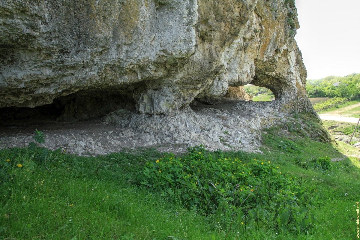 Большая скала, село Кобань, Глодень
mold.su/dostoprimechat…