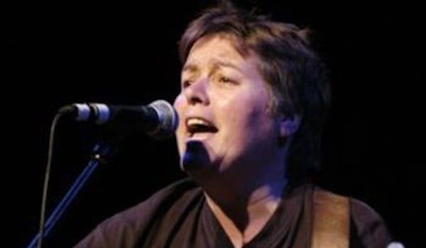 doingdifferent's tweet image. Claire Mooney the Great! 
I was a messed up teenager in the 80's, she became my confidant to talk &amp;amp; cry, championed me as a percussionist &amp;amp; invited me to join her band. Many formative yrs of working at the Moss with her.
What a sad and huge loss
RIP @MooneyInfo  💔