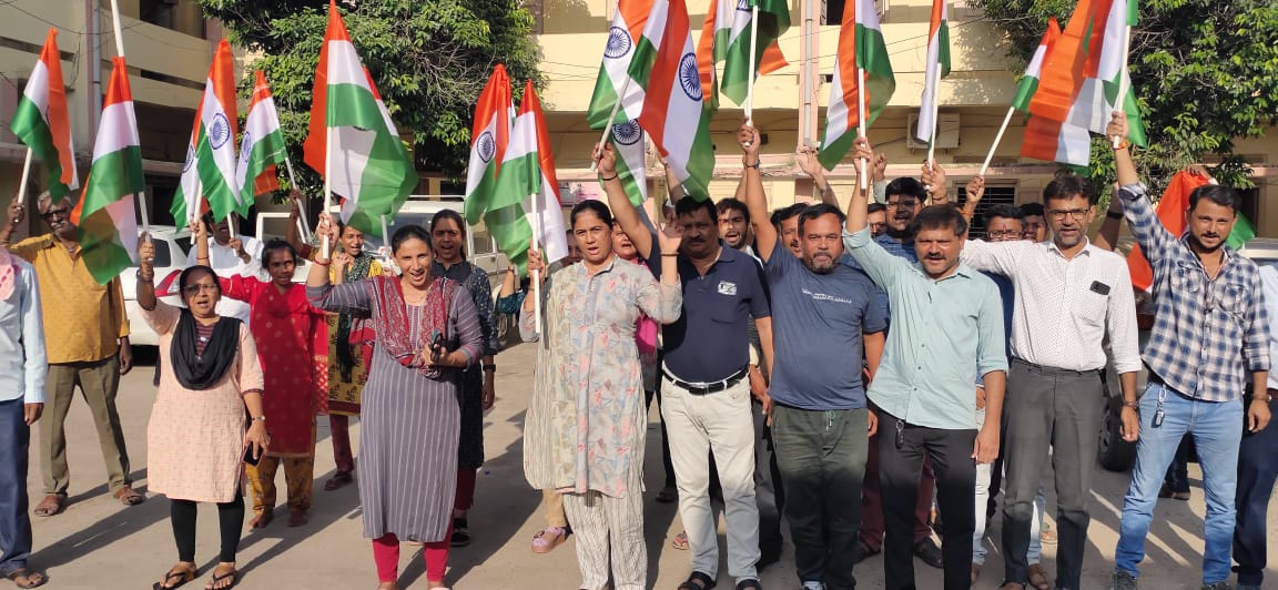 #HarGharTiranga2024 તાલુકા પંચાયત વિજાપુર @TDO0424 <a href="/CollectorMeh/">Collector Mehsana</a> <a href="/GRTMM1/">ગુજરાત રાજ્ય તલાટી મંત્રી મહામંડળ (OFFICIAL)</a>