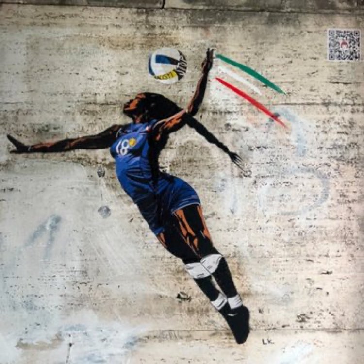 fabcet's tweet image. L’hanno dipinta di rosa. 
Postiamola tutti, facciamola girare più che si può. Gli deve scoppiare il fegato. 
#Egonu #ITALVOLLEY 
#NoDiscriminazioni #NoVannacci