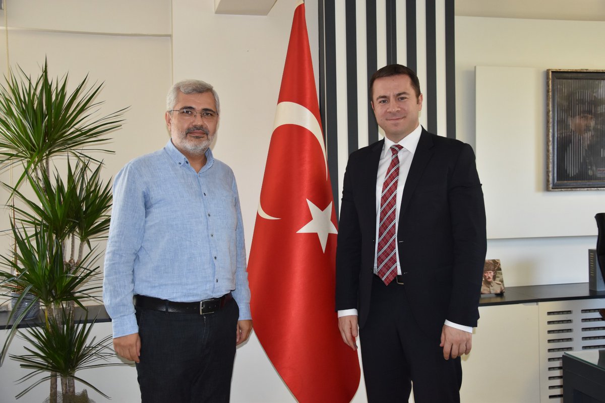 PendikMEM's tweet photo. İlçe Milli Eğitim Müdürümüz Aytekin Yılmaz, ilçemize yeni atanan Pendik İlçe Emniyet Müdürümüz Hakan Öztürk'e hayırlı olsun ziyaretinde bulundu.
#pendikmem https://t.co/BRWo6t0fti