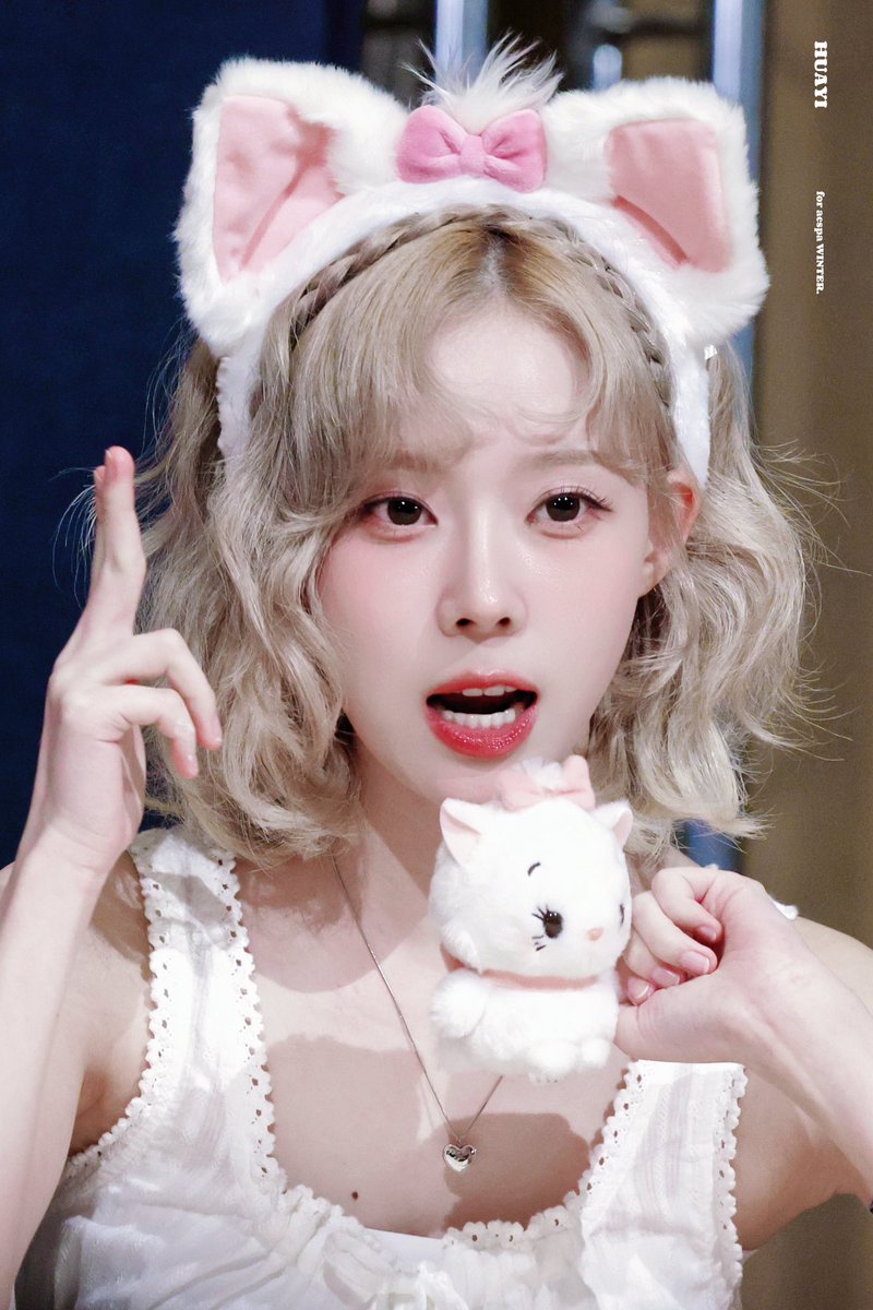 WINTERISKIYO's tweet photo. 240808

#aespa #에스파 #WINTER #윈터 #金旼炡 #김민정 https://t.co/6lckgSeaAr