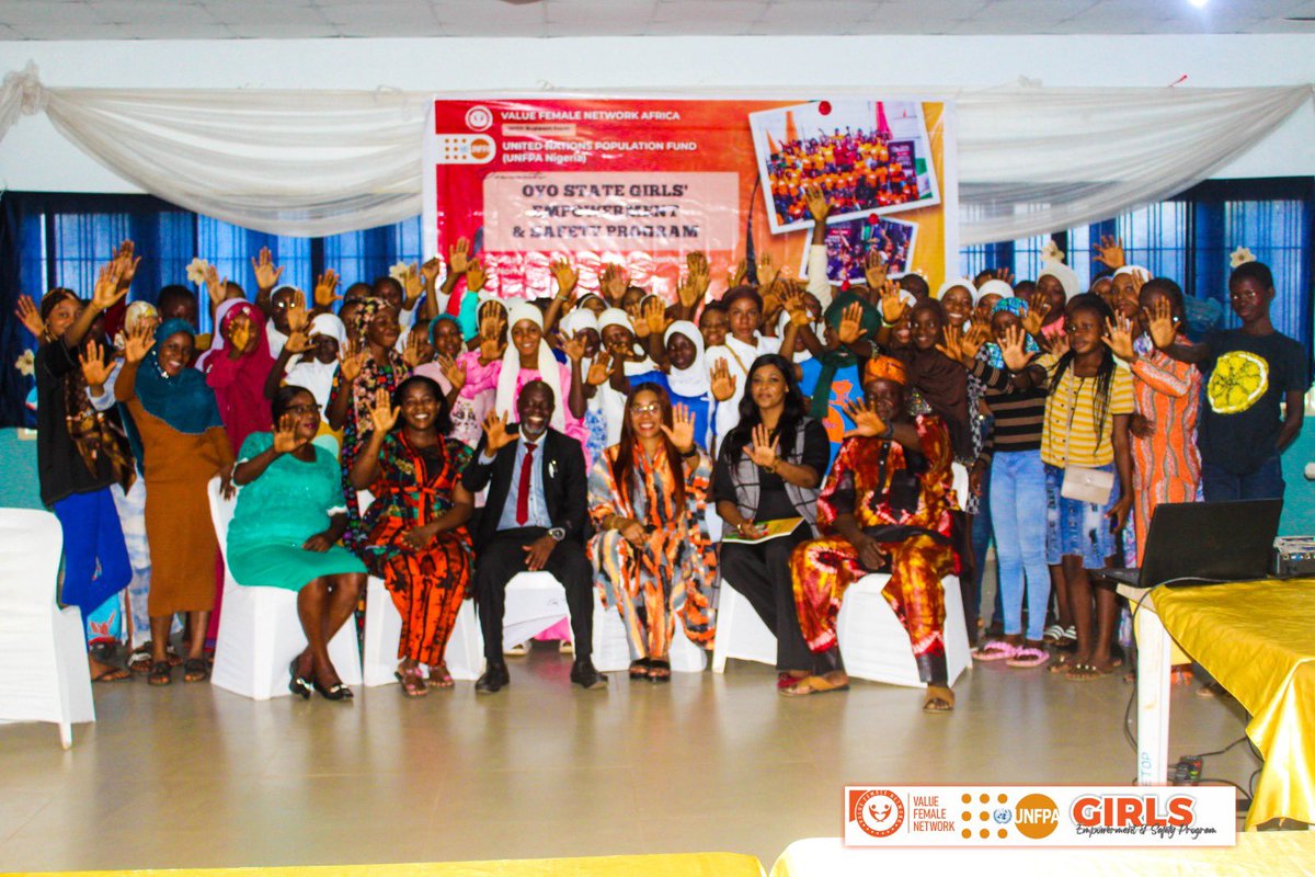floshylopez's tweet photo. Oyo state girls empowerment and safety program.

Empowering 300 marginalized adolescent girls in Oyo, Osun and Ekiti states with knowledge and skills to combat Female Genital Mutilation and promote sexual reproductive health and rights. 

Day 1 https://t.co/iEYfx66OIq
