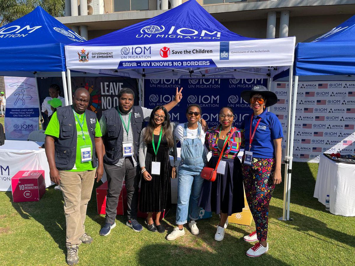 IOMROpretoria's tweet image. Today is the last day of the #6thSouthernAfricaYouthForum 

Come visit the IOM exhibition 
booth and learn more about our work on safe &amp;amp; regular #migration, Sexual, Reproductive, Health and Rights - HIV Knows No Borders.

#ARMP
#SRHR