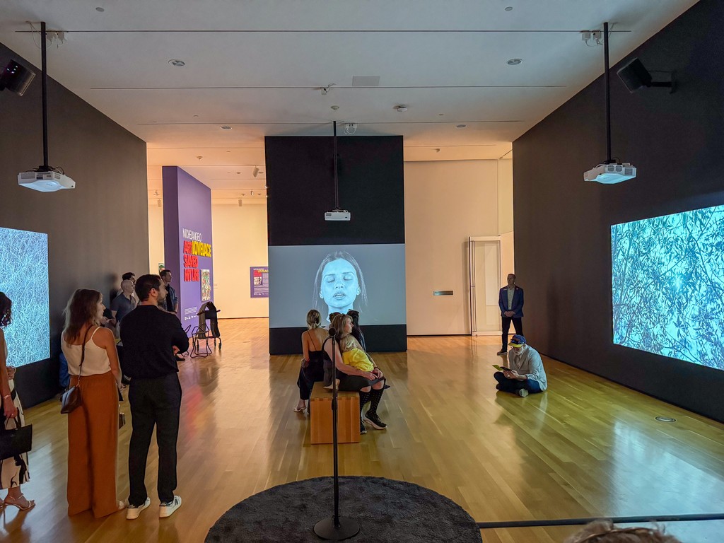 AkronArtMuseum's tweet photo. We were able to celebrate with Zeerak Ahmed for the opening of Mother, I Am Compelled To Leave / اماّں میں تو پاہونی! 

The installation is on view through December 29. 

#ZeerakAhmed #slowspin #artmuseum #artgallery https://t.co/WLWjCLNB2t