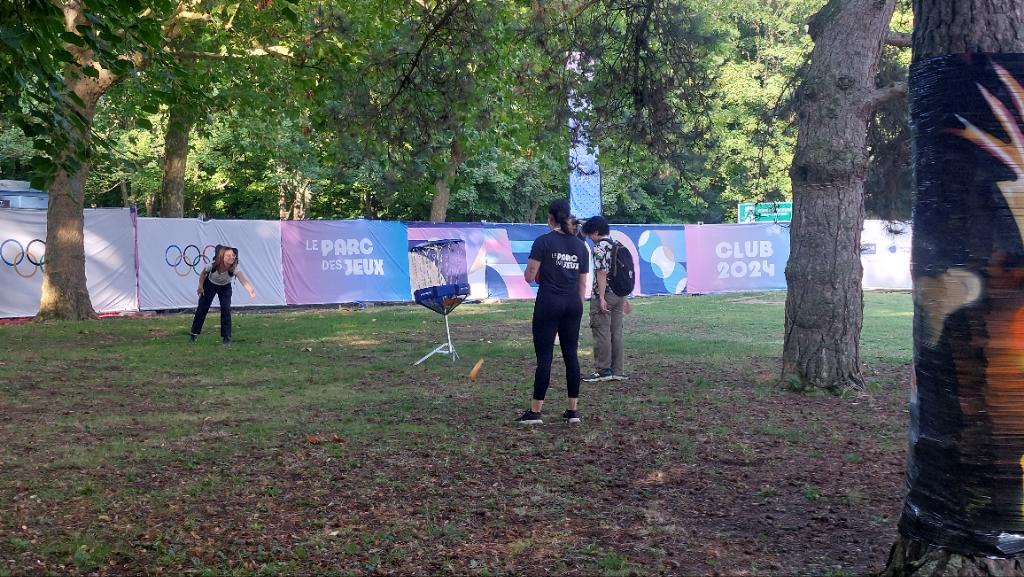 USEP 93 (@usep93) on Twitter photo Clap de fin pour cette première partie du Parc des Jeux en <a href="/seinesaintdenis/">Département de Seine-Saint-Denis</a>. Disc-golf, Tchoukball, VTT en famille, des activités pour toutes et tous ! Hâte de vous retrouver pour les paras début septembre ! #fsgt93
<a href="/CDolympique93/">CDOS93</a> <a href="/Paris2024/">Paris 2024</a> <a href="/AcCreteil/">Académie de Créteil</a> <a href="/EpsCreteil/">EPS Académie Créteil</a> Clap de fin pour cette première partie du Parc des Jeux en <a href="/seinesaintdenis/">Département de Seine-Saint-Denis</a>. Disc-golf, Tchoukball, VTT en famille, des activités pour toutes et tous ! Hâte de vous retrouver pour les paras début septembre ! #fsgt93
<a href="/CDolympique93/">CDOS93</a> <a href="/Paris2024/">Paris 2024</a> <a href="/AcCreteil/">Académie de Créteil</a> <a href="/EpsCreteil/">EPS Académie Créteil</a>
