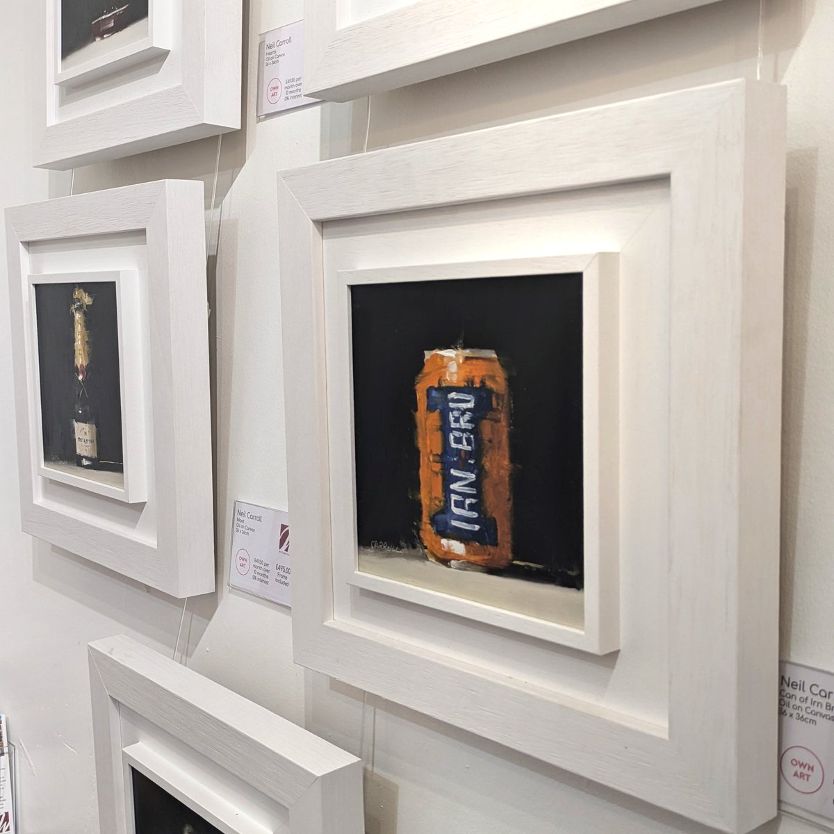 A wee refresher for those out and about enjoying the festival! 
'Can of Irn Bru' (36x36cm framed) is one of Neil Carroll's special Scottish themed still life pieces currently available at Watson Gallery. 
watsongallery.co.uk/gallery/Can-of…
#Edinburgh #FringeFestival #Festival #IrnBru