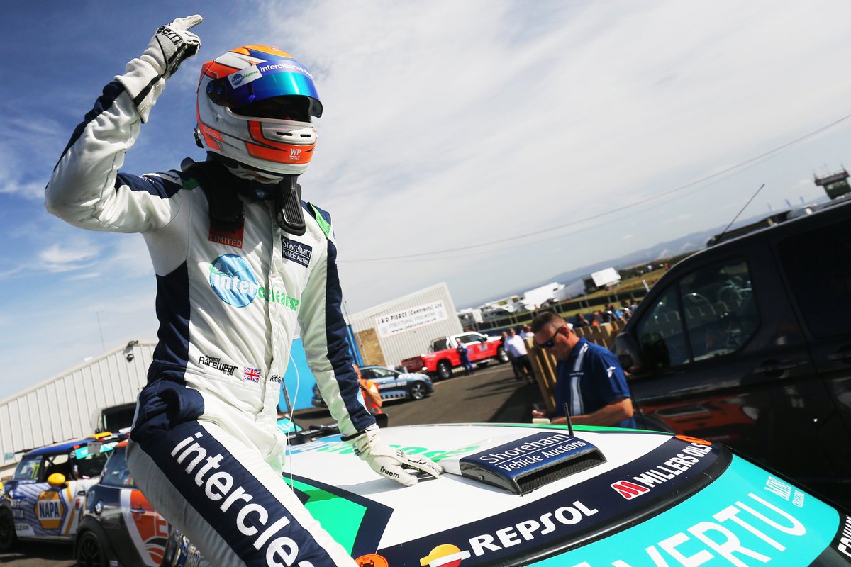 NathanEdwards21's tweet photo. YESSSS! WE DID IT 🏆What a win!!

A Pole Position and the third WIN 🥇🥇🥇 of my debut JCW Campaign at a track I only saw for the first time on Tuesday is something to be really proud of; but boy did we have to work for it.

Knockhill you’ve been good to me✌🏻🏴󠁧󠁢󠁳󠁣󠁴󠁿

#NER21 | 📸 JEP https://t.co/3qNnsPOkeb