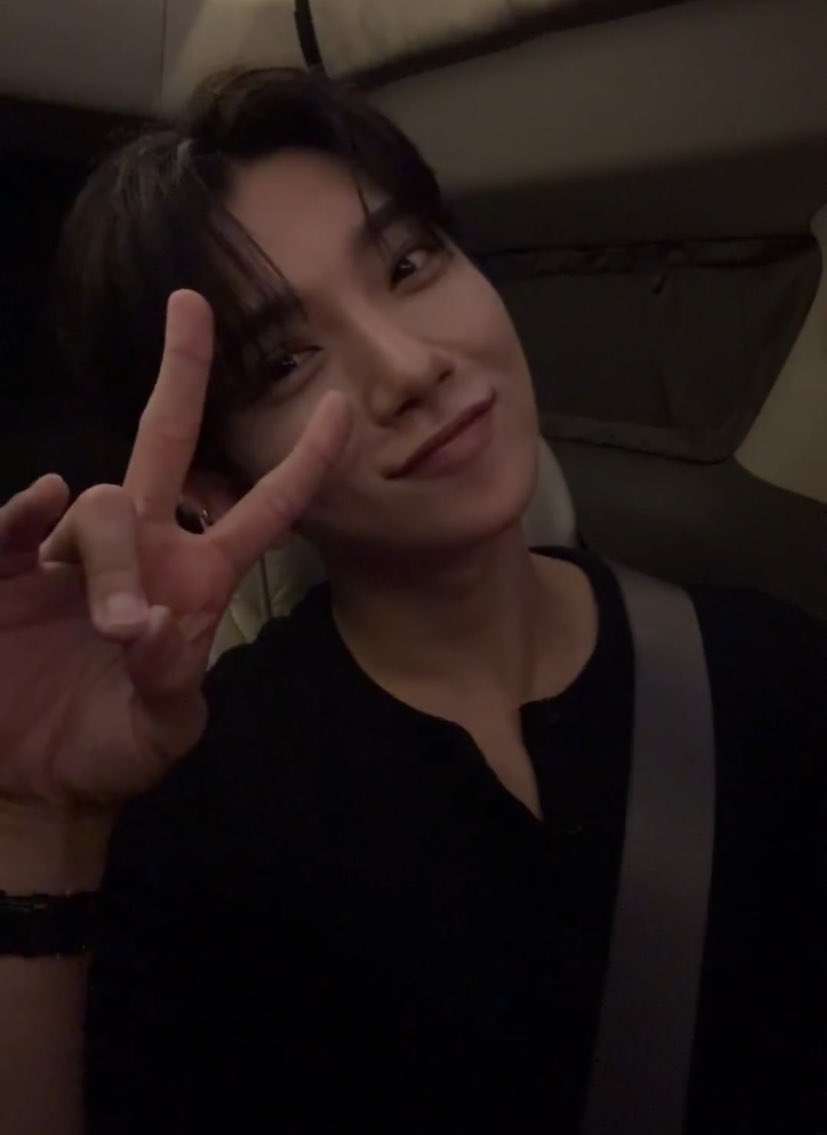 찬 acoustic tweet media