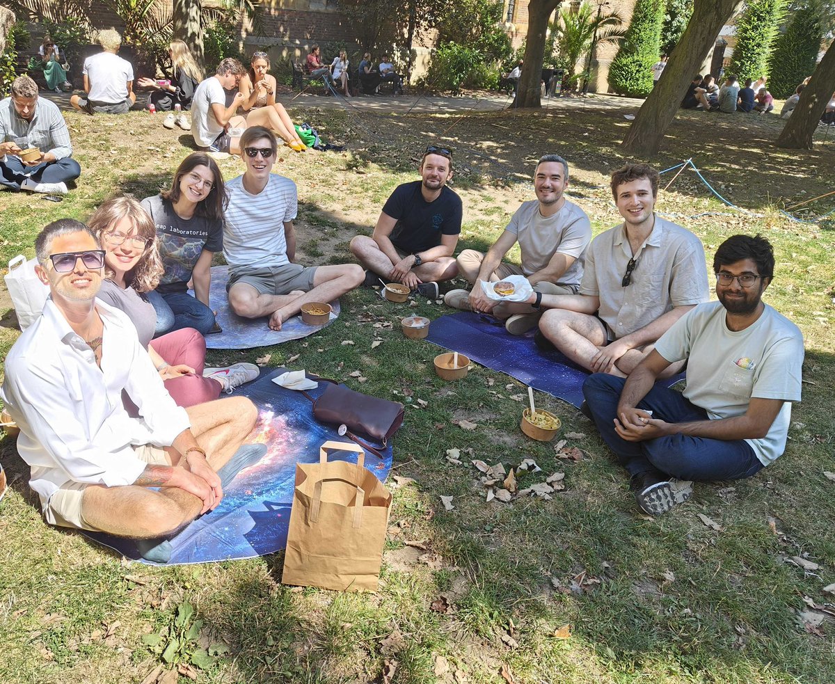 Leap_Labs's tweet photo. Happy birthday Andrew, and welcome to London Seba! The whole Leap team together at last, watch out world… https://t.co/6ZdHWpy0Bc