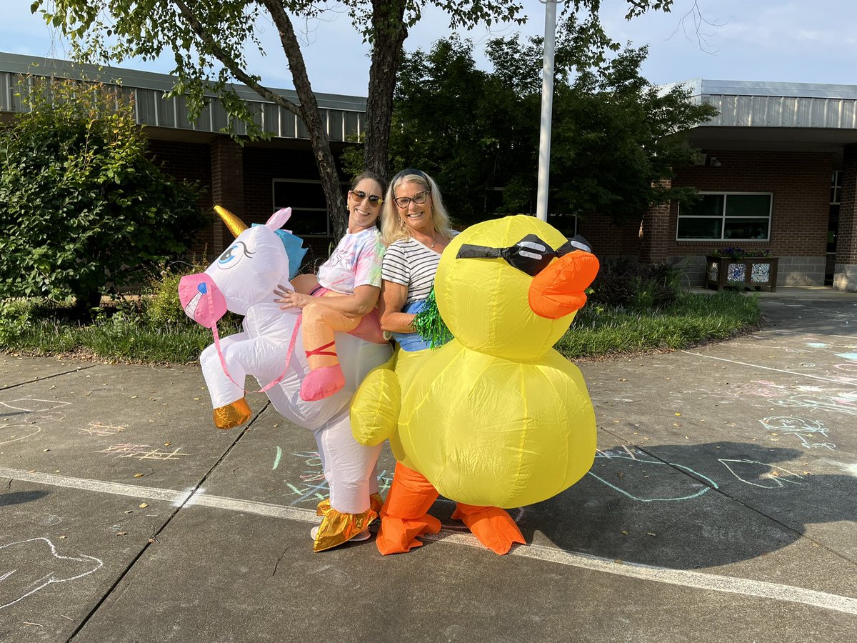oakgrovees (@oakgrovees) on Twitter photo We love when our big splash goal of $8,000 has been met. We have the coolest admin. <a href="/JoTOtterap/">Jo Tysor</a> <a href="/bevbOtterP/">Beverly Benton</a> #itsbetteratthegrove <a href="/PTAOakGrove/">Oak Grove PTA</a> keep making big splash otters for our school. We love when our big splash goal of $8,000 has been met. We have the coolest admin. <a href="/JoTOtterap/">Jo Tysor</a> <a href="/bevbOtterP/">Beverly Benton</a> #itsbetteratthegrove <a href="/PTAOakGrove/">Oak Grove PTA</a> keep making big splash otters for our school.