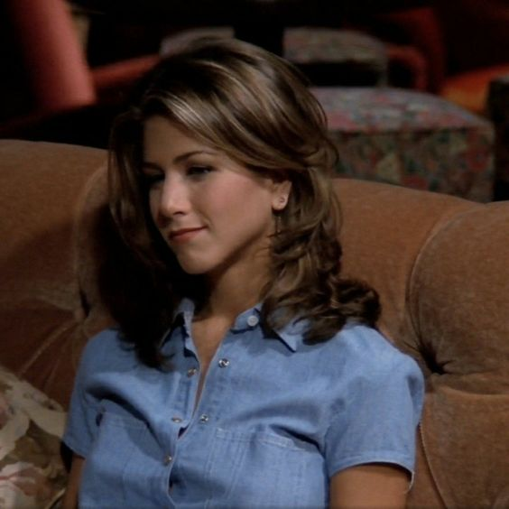 TheCinesthetic's tweet photo. rachel green https://t.co/OQA5REluz2