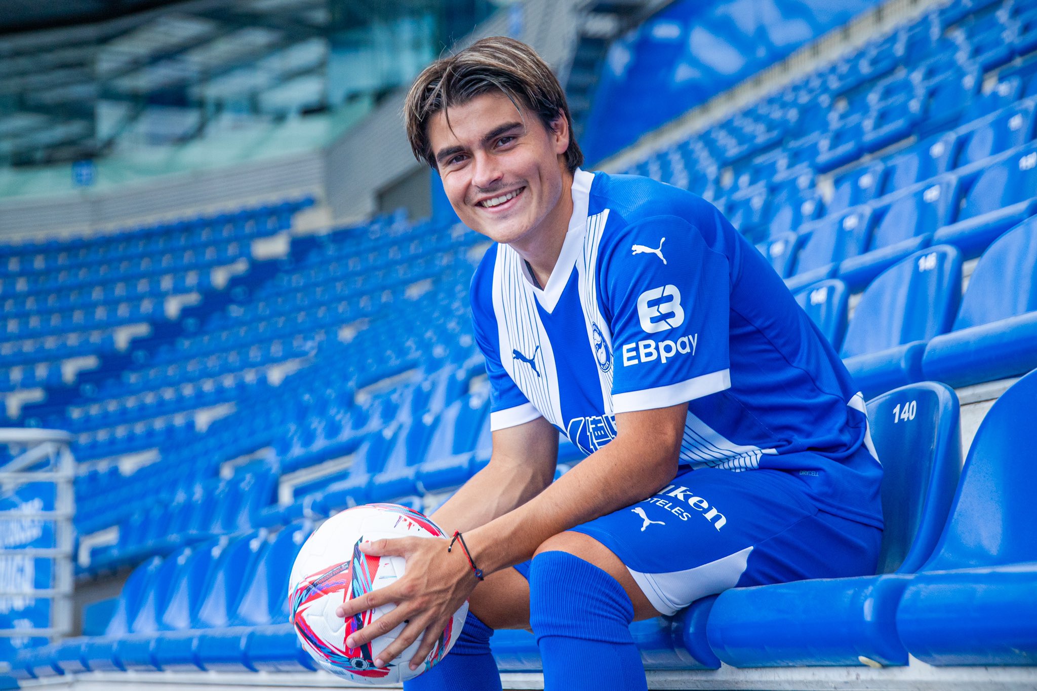 Deportivo Alavés on X: "😁🇦🇷⚽️ https://t.co/BjUwlWVh8I" / X