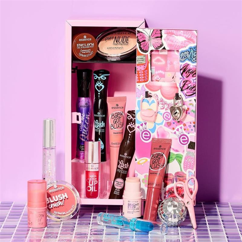 essence makeup (@essencemakeup) on Twitter photo ACE your look this year with essence Back To School essentials✏💋
Because the best back-to-school supplies? Definitely in your makeup bag! 💄📚
See anything here on your wish list👀??
#essence #lashprincess #backtoschoolmakeup #makeup #beauty #essencecosmetics ACE your look this year with essence Back To School essentials✏💋
Because the best back-to-school supplies? Definitely in your makeup bag! 💄📚
See anything here on your wish list👀??
#essence #lashprincess #backtoschoolmakeup #makeup #beauty #essencecosmetics