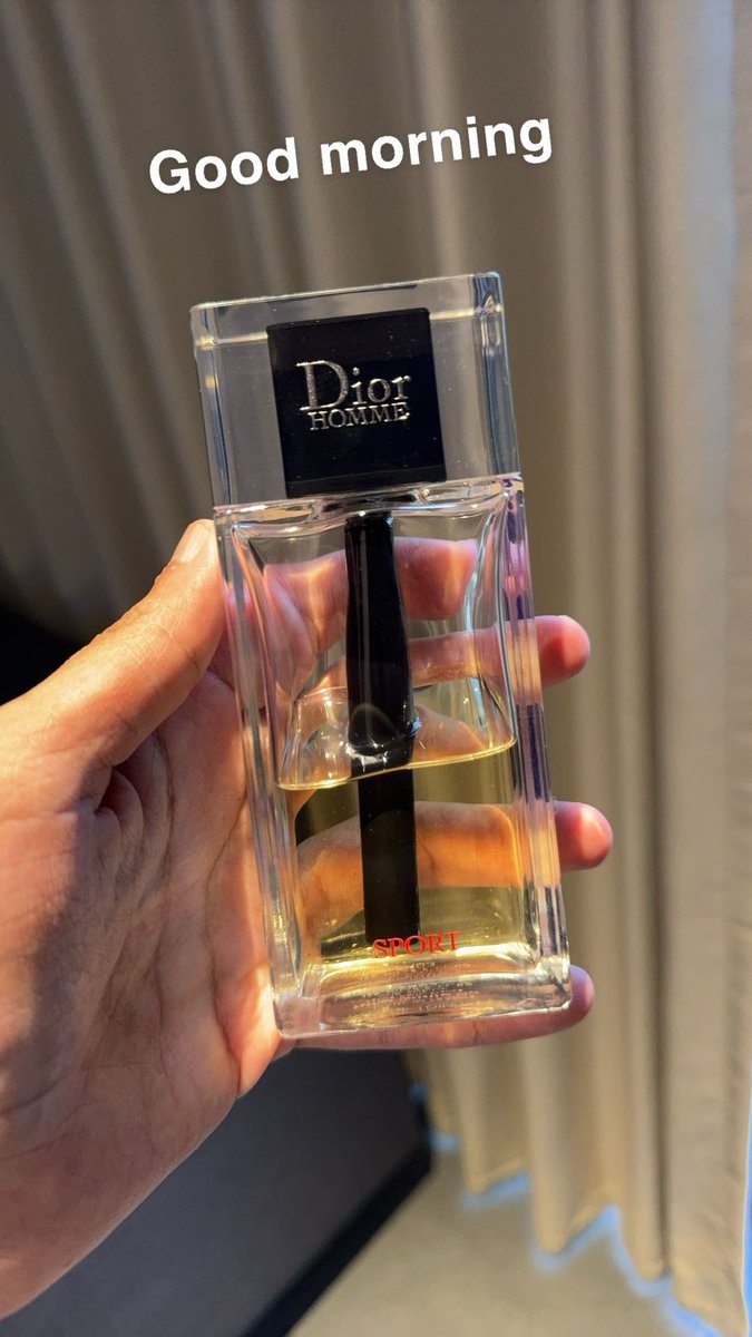 BanderJ's tweet image. صديق الرحلة
#رابطة_عشاق_العطور