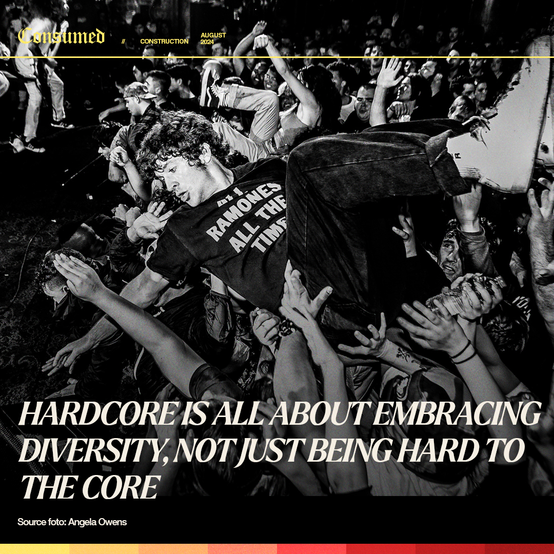 #Construction
Hardcore Is All About Embracing Diversity, Not Just Being Hard to the Core

Pada tulisan kali ini, kami mencoba untuk menangkap geliat hardcore dan miskonsepsinya sebagai ajang kekerasan yang dilanggengkan hari ini. 

A thread. 

#ConsumedMagazine