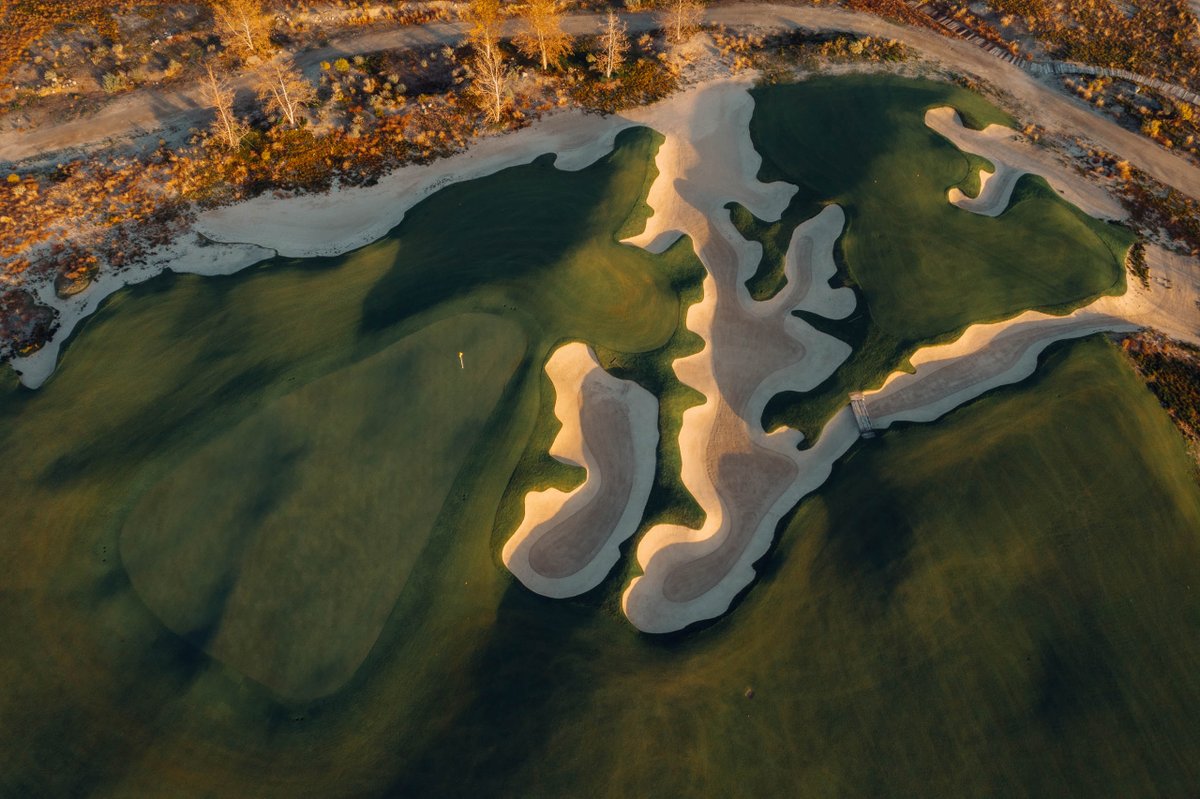 A note from Editor <a href="/coynewriter/">Tom Coyne</a> on what you'll soon find in TGJ No. 29: 

I knew <a href="/JSamuelStarnes/">Joe Samuel Starnes</a> wrote great and gritty novels about life in the South, but I didn’t know he was a golfer. And I certainly didn’t know he grew up in the same town as 20-time Tour winner and golf