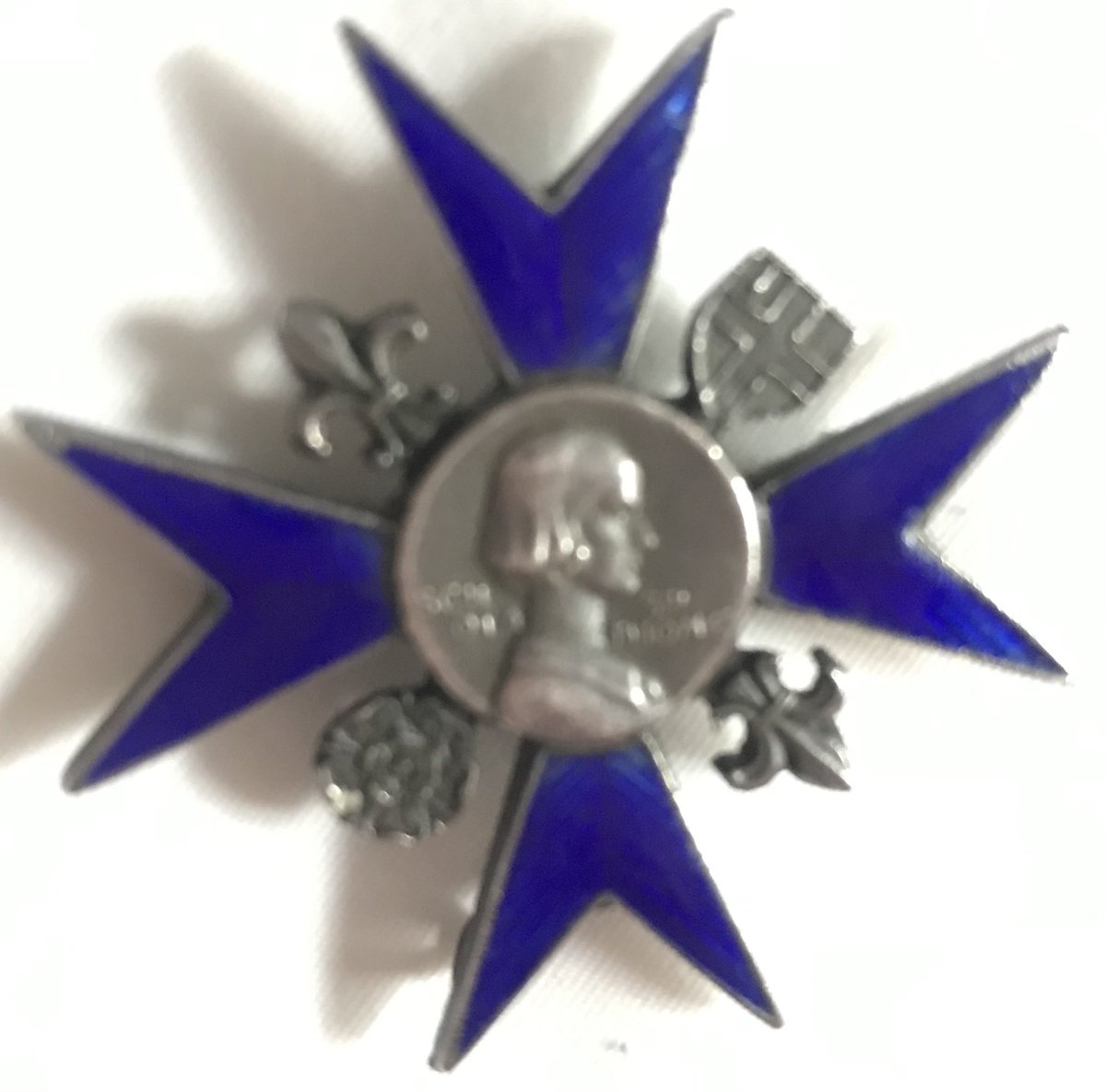 I went to a graveside service today to commemorate the death of Florence Nightingale. Devastated to have lost my precious Nightingale Badge en route in John Lewis Poole, or the carpark there. Irreplaceable. Would be so happy if it could be returned to me