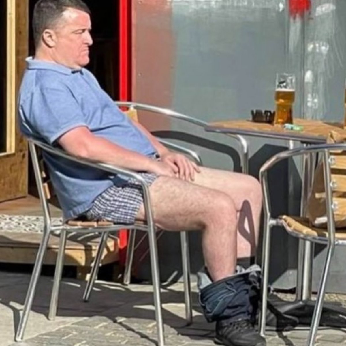 FootballCulture's tweet photo. Nieuwe FC fotodump staat weer op de Insta. Gezellig!  

👇👇👇🌞🎉
https://t.co/ylL1k5f52b 

#fotodump #FCVibes https://t.co/O4Q1p5UIPW