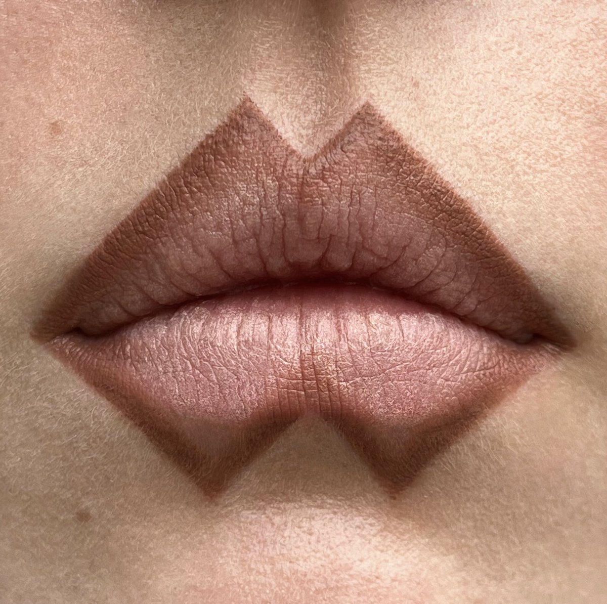 gastt Fashion tweet media