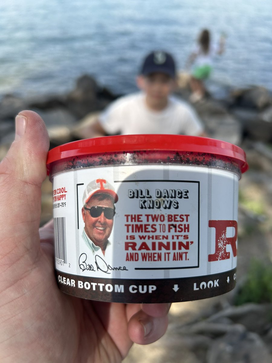 ryanlamonica's tweet photo. Gonna be a beautiful day, @lukebryan - it’s plain to see!

This little #Georgia boy was pumped to use some @Bill_Dance1 worms while fishin’ #Allatoona Lake. He’s also your biggest fan &amp; will be cheering you on from the cheap seats at @TruistPark this SAT! See ya soon! https://t.co/DyjRvbYBok