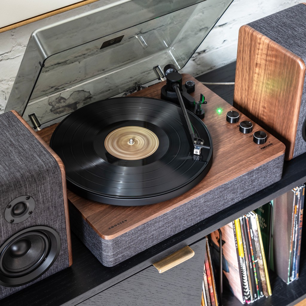 loving the Nocturne Record Player and its matching speakers?⁠

- has easy bass and treble adjustments⁠ with built-in controls. ⁠

- use the carbon fiber tonearm with the high-performance Audio-Technica needle to enjoy smooth playback!