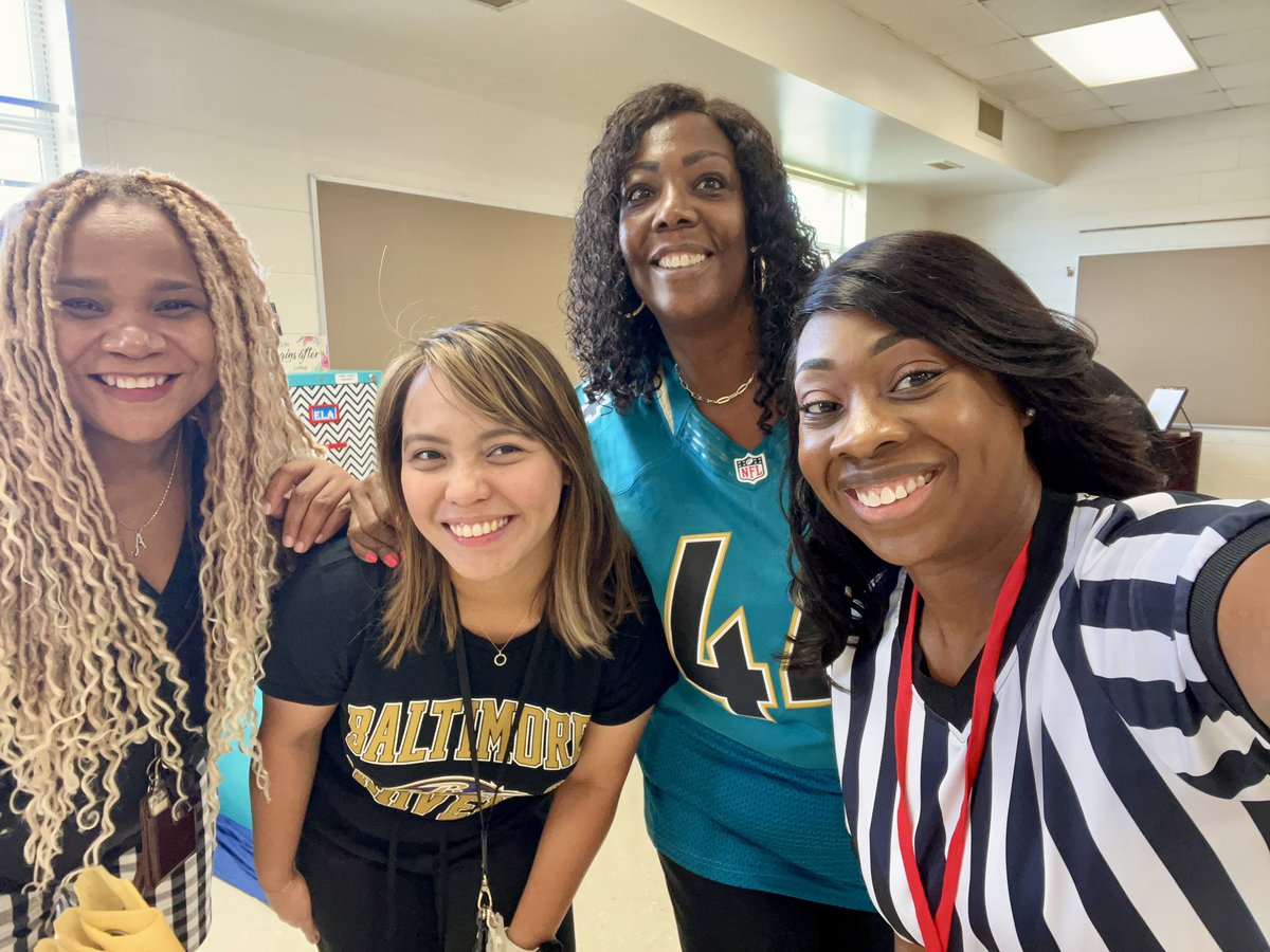 april_alonica's tweet photo. #5thGradeCollier #CWCS #CollierStrong #WeAreCCS https://t.co/j72QiJJeFB