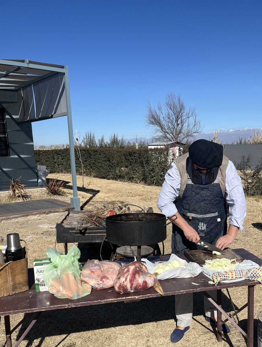 Buen día equipo, acá cocinando por Tunuyan Mendoza #nadiedicenada