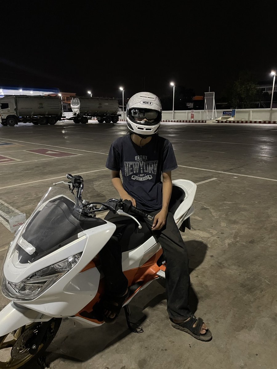 DaXun45879's tweet photo. ตอกสดๆ เสียบสดๆ5555
#สกลนครนัดเย็ด #วาริชภูมิ #สว่างแดนดิน #พังโคน https://t.co/0V1D8VkF11