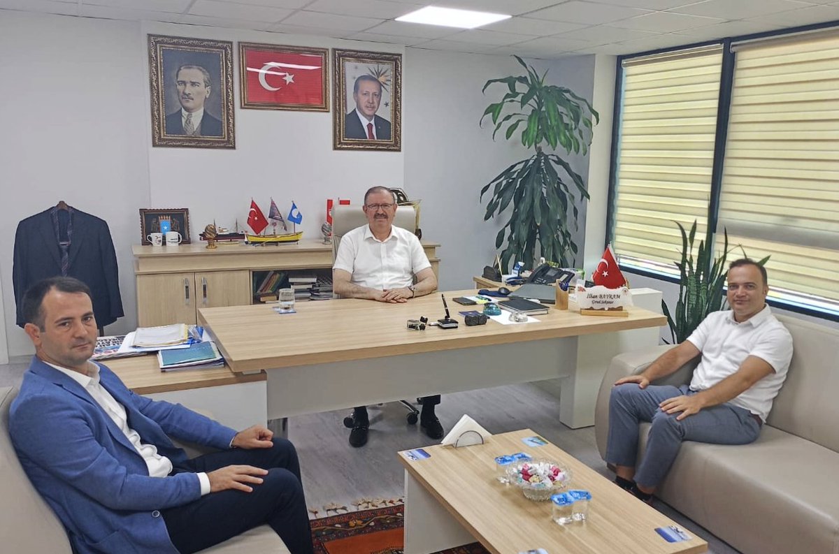 Cumhurbaşkanlığı İletişim Başkanlığı Samsun Bölge Müdürü Sn. Ebu Bekir Ayrancı ve Türksat Samsun İl Müdürü Sn. Mustafa Öner Dikdere misafirimiz oldu. Nazik ziyaretlerinden dolayı kendilerine teşekkür ederim.