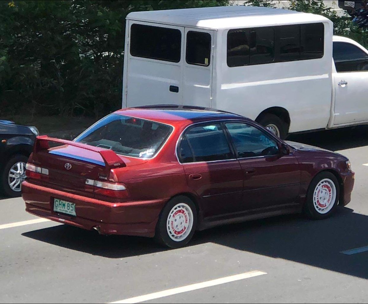 AnthonyNekoGT's tweet photo. Local TOM'S Corolla Sedan on TOM'S Wheels too.
A very rare sight!
#TOMS #ToyotaTeamTOMS #AE101 #AE100 #TOMSCorolla #phdm #rarecorolla #jdm #unicorn #legendsofthe90s https://t.co/6T9yQ9qGYk