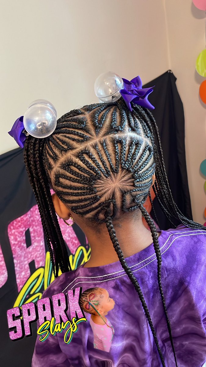 Popmyshit____'s tweet image. Freestyle for my mini-me💜🤗📚✏️ #Sparkslays #Firstdayofschool #fourthgrader