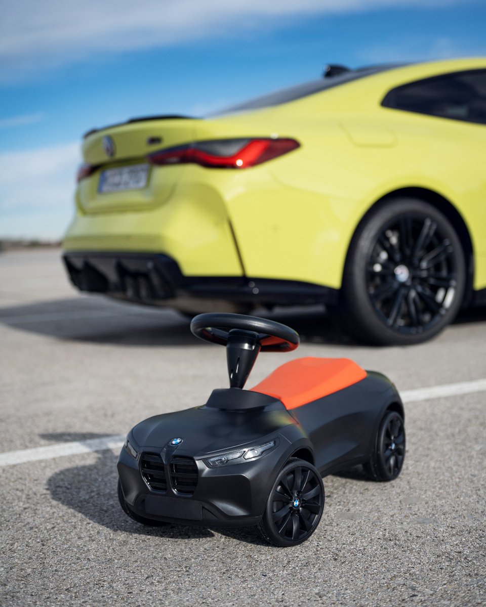 BMW's tweet image. For me.
For mini-me.

Shop the BMW Baby Racer online and in selected dealerships: b.mw/babyracer-x

#BMWLifestyle #THEM4
