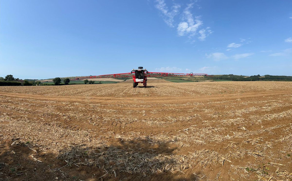 Batemansprayers's tweet image. Cracking day delivering 2 demos on the Isle Of Wight yesterday - not often we get to have the sea as a backdrop! 

Want to see our RB35 on your farm? Visit batemansprayers.com/book-a-bateman…

#BatemanSprayers #RB35 #DemoTour #CropSprayers #CropProtection