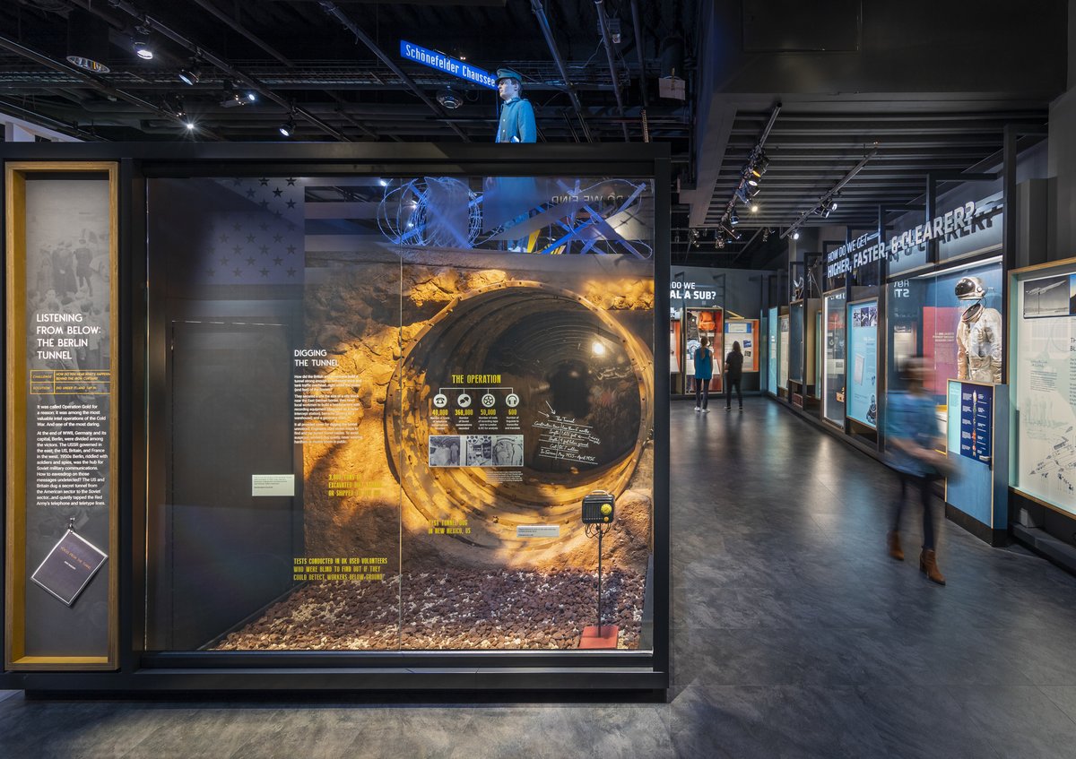 IntlSpyMuseum's tweet image. Today in #SpyHistory - On August 13, 1961, East Germany began construction on the #BerlinWall. East Germany erected the wall in effort to isolate the Soviet-controlled East Germany’s access to West Germany.

bit.ly/3qVZapp