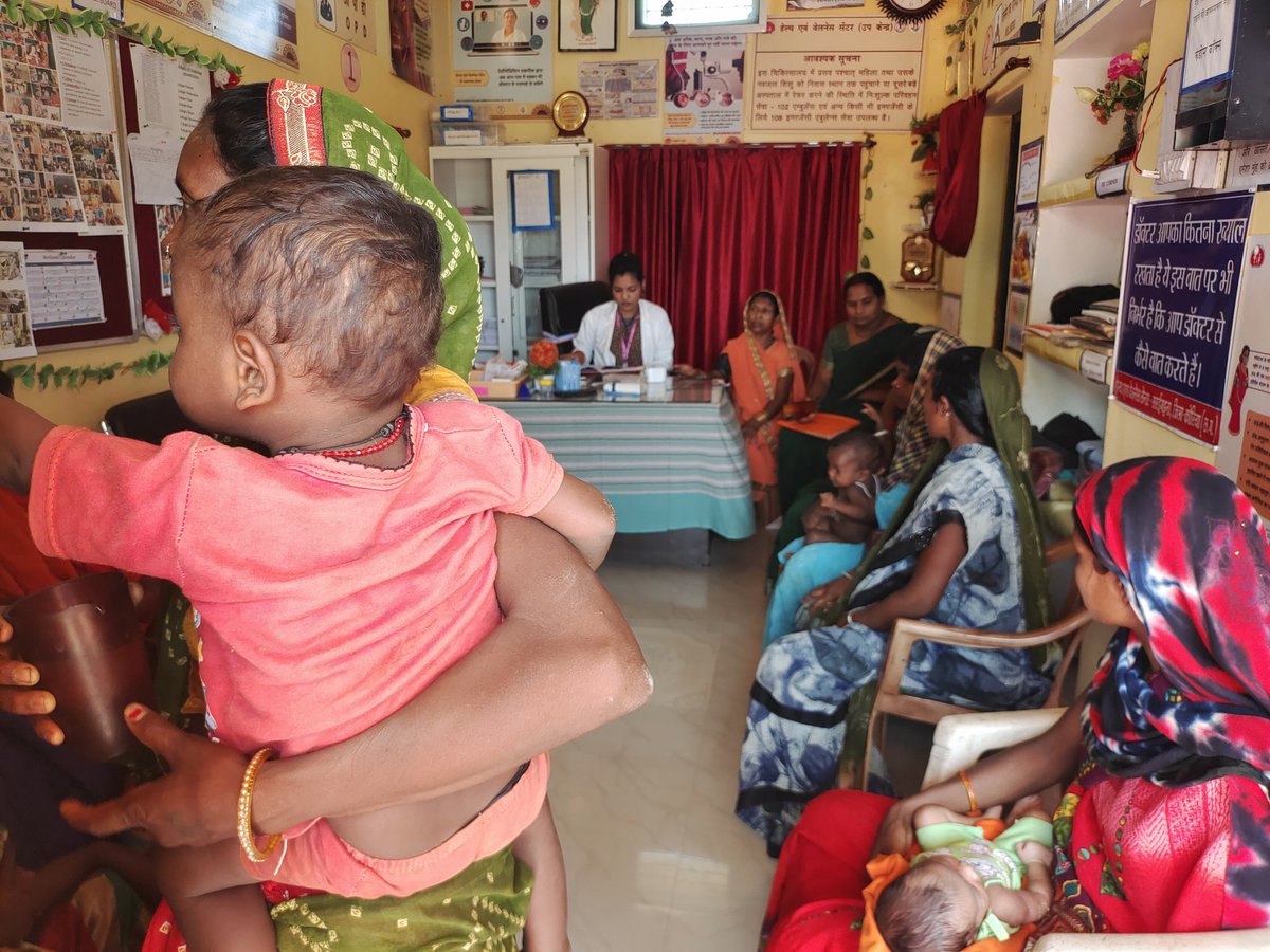 ModeshtaE's tweet photo. सास बहू सम्मेलन #VHND # NCD Screening # ANC CARE#Vaccination #Ayushman arogya mandir saraigahana, korea, Chhattisgarh @ChhattisgarhCMO @HealthCgGov @Jhpiego @prafull_sharma1 @Princej19025730 @USAID_NISHTHA @varu_sahu @WHO @NITIAayog @aiacho_media1 @KoreaDist https://t.co/Jm1uylxleo