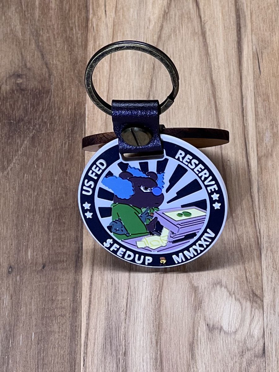 SuperRare_Bears's tweet photo. High quality SRB merch is coming very soon! 🔥 

Brought to us by @woodenpunks, the first items are ready🥳

@PulsarTransfer send 123456789 FEDUP to 100 reactions 

Crafted from wood & leather these $RARE, $FEDUP & SRB LABs branded keyrings are the perfect complement for any true 🐻

Not only do they look awesome, but they may help you with finding your keys too (not guaranteed 😜)

Currently we are deciding on the most efficient & streamlined way for them to reach you & a reasonable price point. Once we have ironed out all the details then all systems are go!

It's just the start of this partnership with @WoodenPunks. This skilled carpenter lovingly adds his creative flair to whatever he touches.  From mugs to wall clocks,  keyrings to sunglasses, the only limit is imagination & we have plenty of that. 

 The possibilities are endless.

We will update you with more details when we have them.

Always Bullish!

#MultiversX #solana #NFT #memecoins