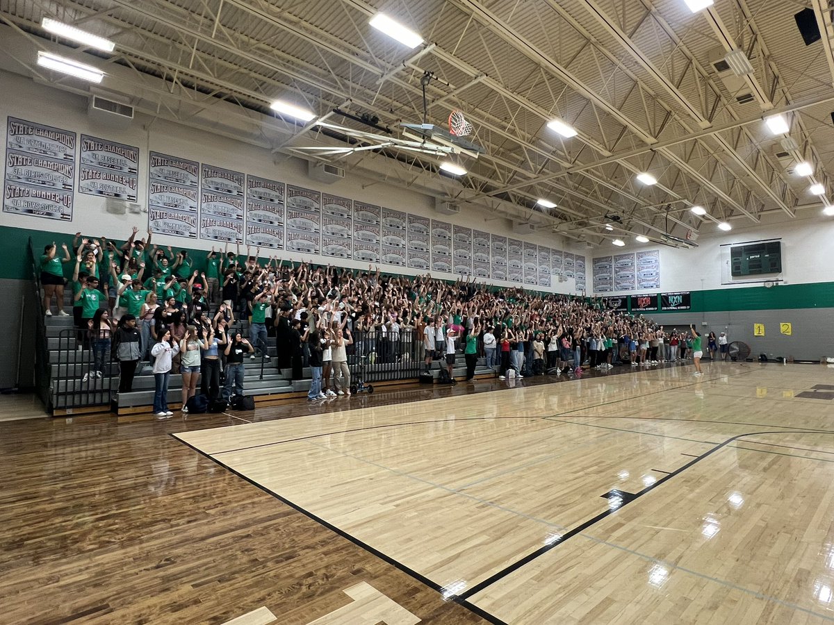 I am so excited to welcome the class of ‘28 to <a href="/NiwotHS/">Niwot High School</a>! It is always a great day to be a Cougar!