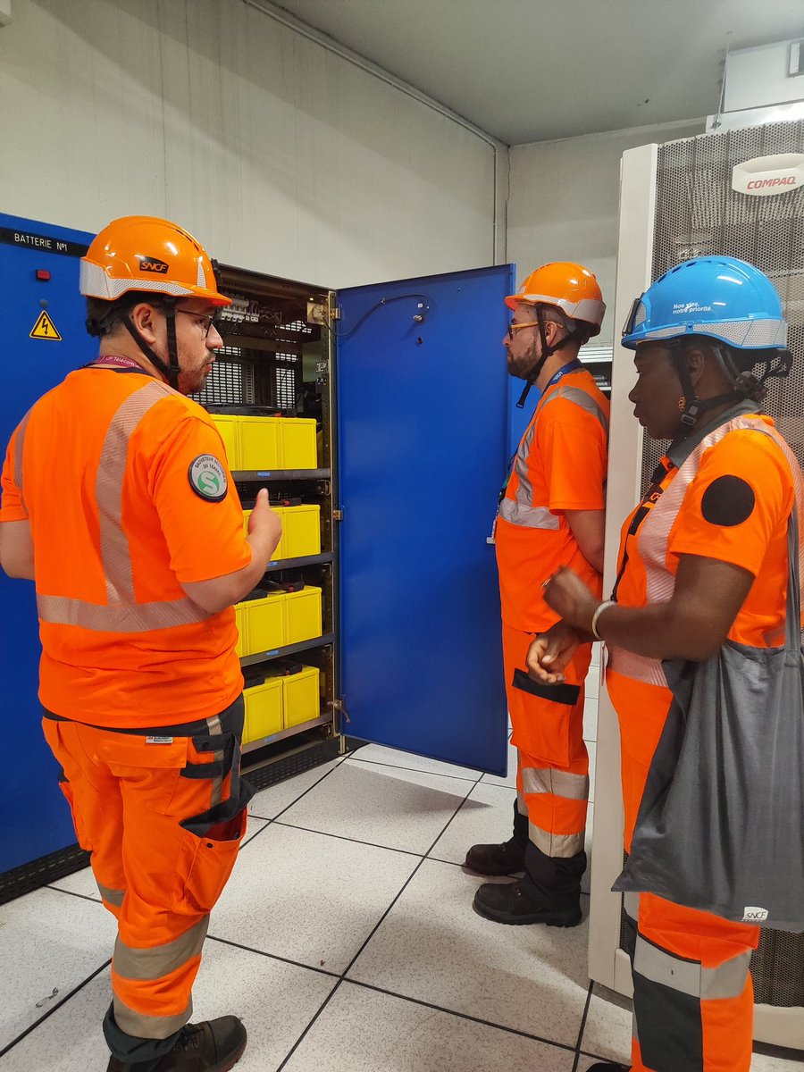 astridanger tweet media