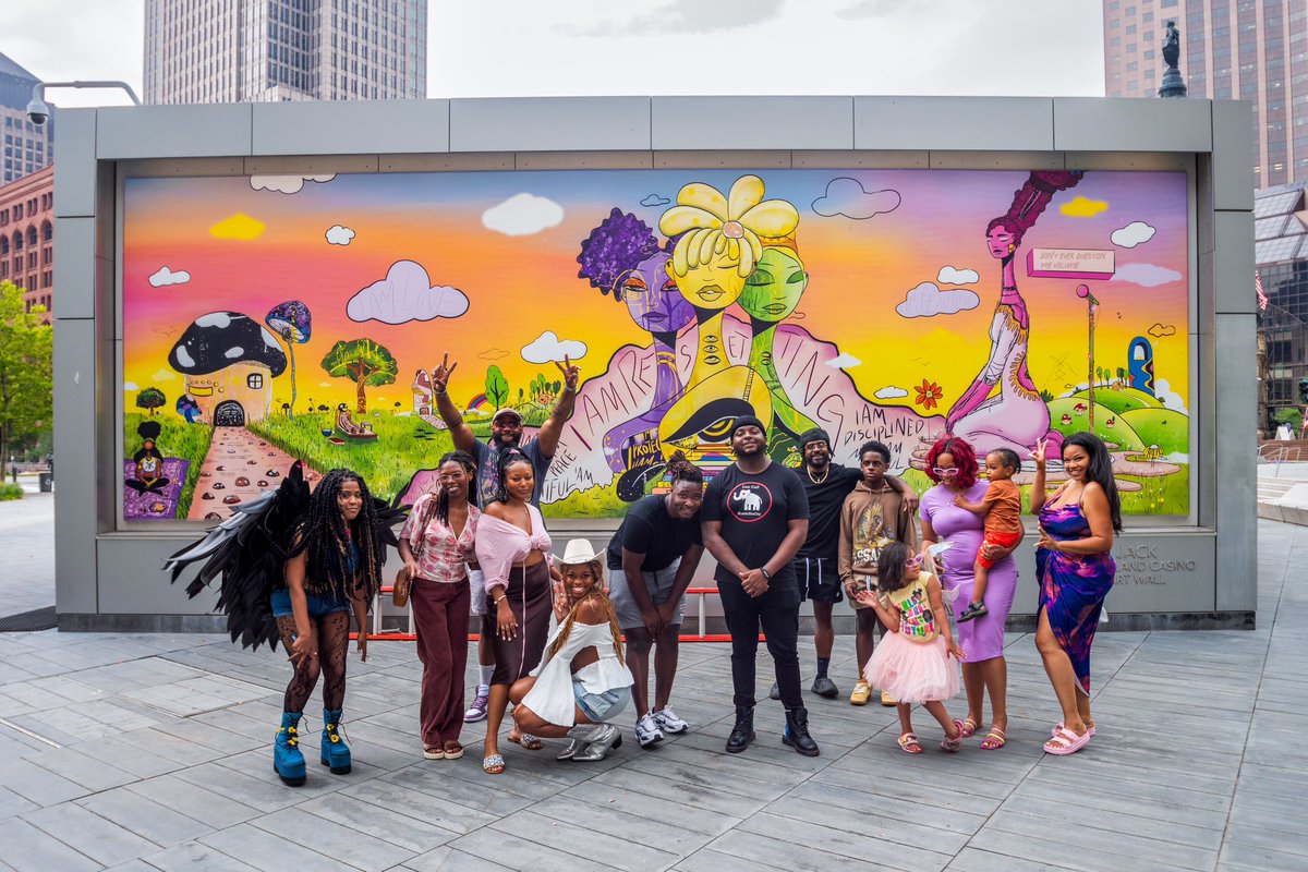 cleveLANDstudio (@clevelandstudio) on Twitter photo It’s been wonderful to see all the love for Lacy Talley’s mural on <a href="/CLEPublicSquare/">CLE Public Square</a>! Don’t miss your last chance to see it and be sure to check out the rest of Lacy’s work at lacytalley.com ✨
📸: <a href="/perkoski/">Bob Perkoski</a> It’s been wonderful to see all the love for Lacy Talley’s mural on <a href="/CLEPublicSquare/">CLE Public Square</a>! Don’t miss your last chance to see it and be sure to check out the rest of Lacy’s work at lacytalley.com ✨
📸: <a href="/perkoski/">Bob Perkoski</a>