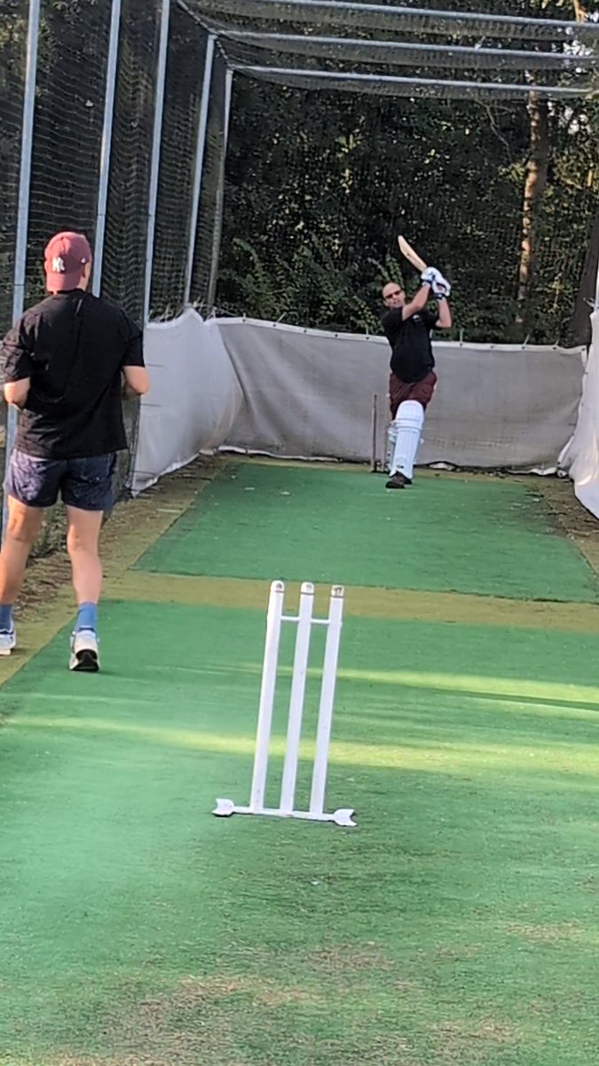 Mark Walford (@mwalfordracing) on Twitter photo We were training last night for our charity cricket match against <a href="/URSAMAJORRACING/">Ursa Major Racing Ltd</a> which is on Sunday. Pictured is Charlie Cooke our vet who hit a few nice shots which caught the eye of the selectors!! If you can afford to any donations no matter how small are appreciated. We were training last night for our charity cricket match against <a href="/URSAMAJORRACING/">Ursa Major Racing Ltd</a> which is on Sunday. Pictured is Charlie Cooke our vet who hit a few nice shots which caught the eye of the selectors!! If you can afford to any donations no matter how small are appreciated.
