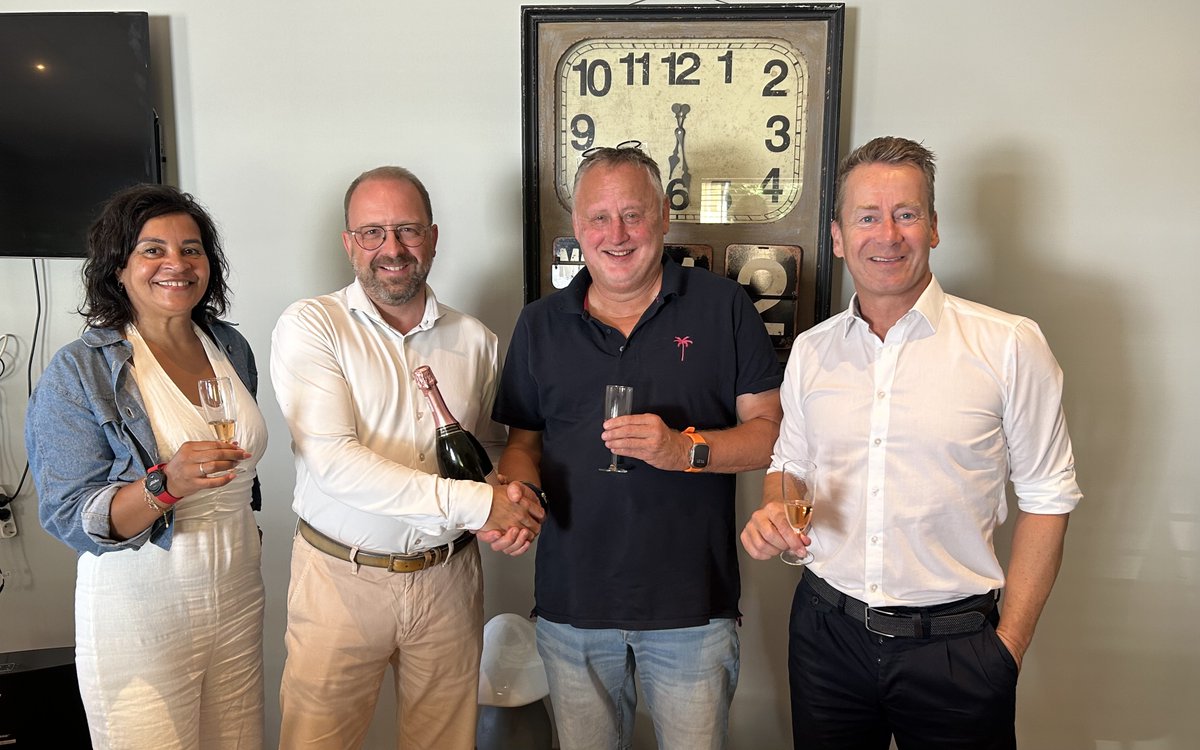 SDWorx's tweet image. 🚀 @SDWorx Staffing Solutions is delighted to acquire @TMF_Jobs, a Dutch #Recruitment and #TempWork company 🎉 We've worked with TMF long-term and this acquisition broadens our capabilities in the Netherlands. Welkom, TMF! Read more: brnw.ch/21wLP7k #HRNews