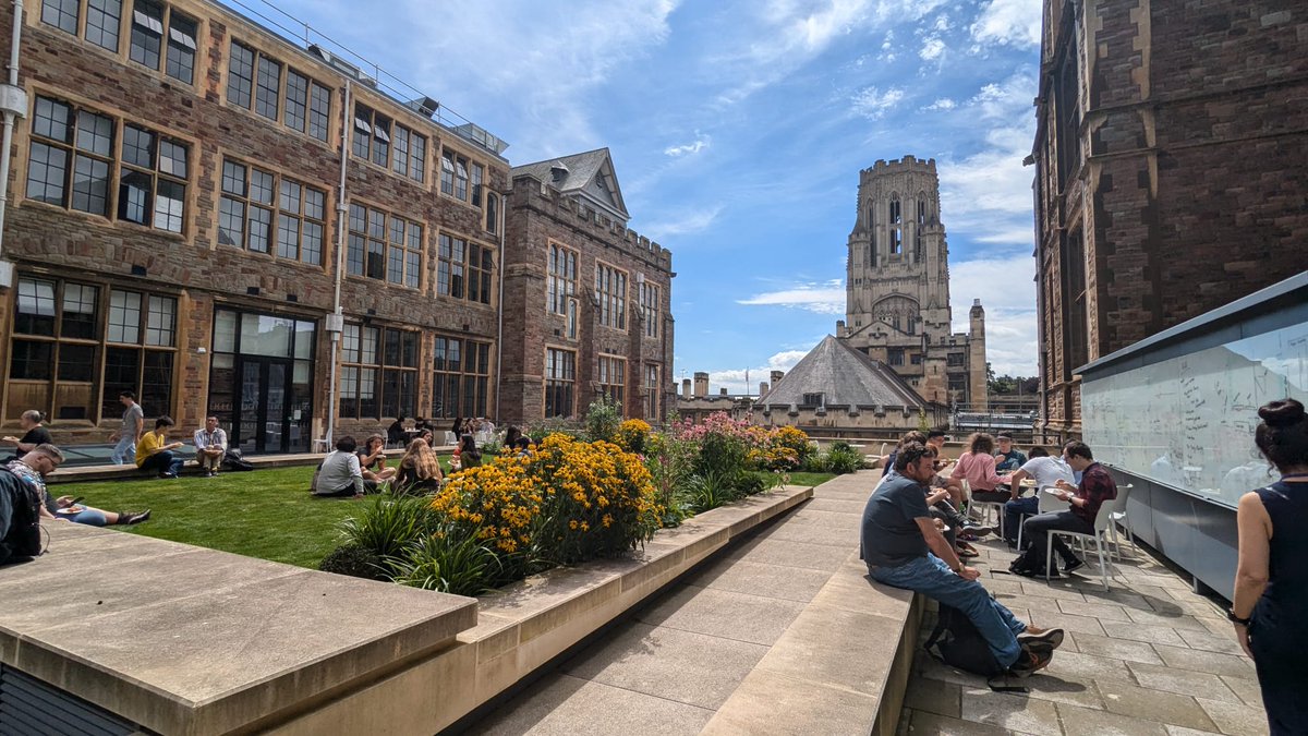 Sunny vibes and good company 🌞 VeTSS Summer School students were enjoying a lovely lunch break in the picturesque courtyard at Fry Building, University of Bristol. Perfect spot for recharging between lectures! #VETSS
