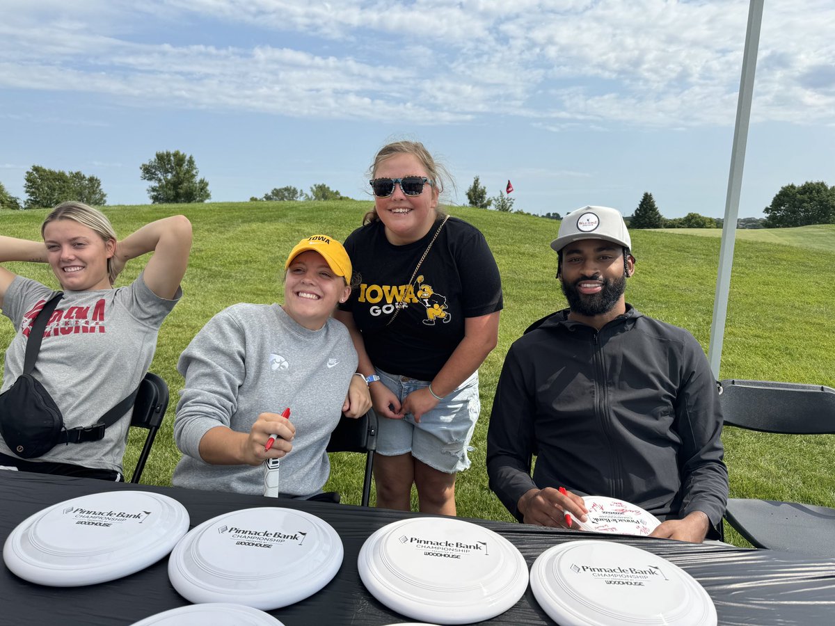 sportsgirlkait's tweet photo. I had a great time being apart of the @pinnbankgolf youth day! Thank you to everyone involved for putting together such a great event for young golfers in Omaha! https://t.co/VW1voMfrOS