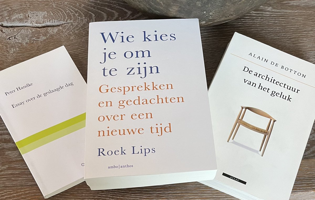 blaisetolky's tweet image. Kies om #hitte te verdragen voor boeken met een #witte cover