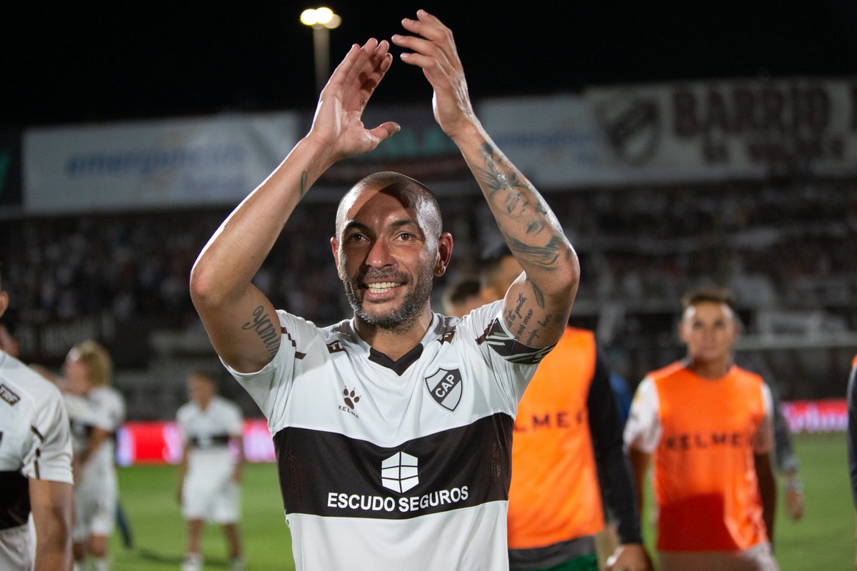 ger_bono's tweet photo. @maps_black Club Atlético Platense ,,🦑🦑🦑 https://t.co/FYfvTTne7b