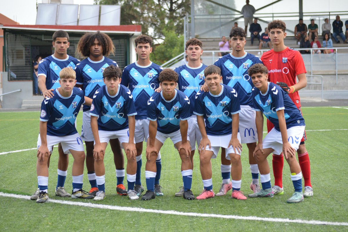 #JUVENILPREFERENTE

El pasado fin de semana comenzó de lleno la pretemporada para nuestro Juvenil Preferente. Esta se inició con un gran partido amistoso en casa frente al Cadete Autonómico del <a href="/CdtCantera/">CanteraCDT 🏴󠁧󠁢󠁳󠁣󠁴󠁿</a>. 

¡Enhorabuena a ambos equipos por el trabajo realizado! 💛🖤